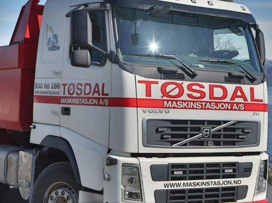 Tøsdal Maskinstasjon AS logo
